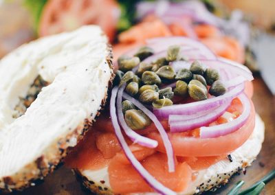 Plusieurs restaurants à proximité de Westbury Montréal