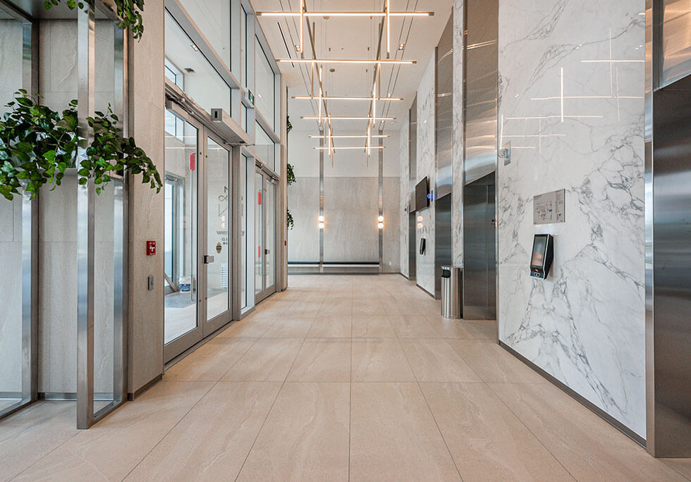 Lobby élégant - Westbury Montréal